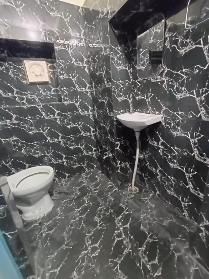 Sankardev Guest House D24 35 Waranasi Zewnętrze zdjęcie